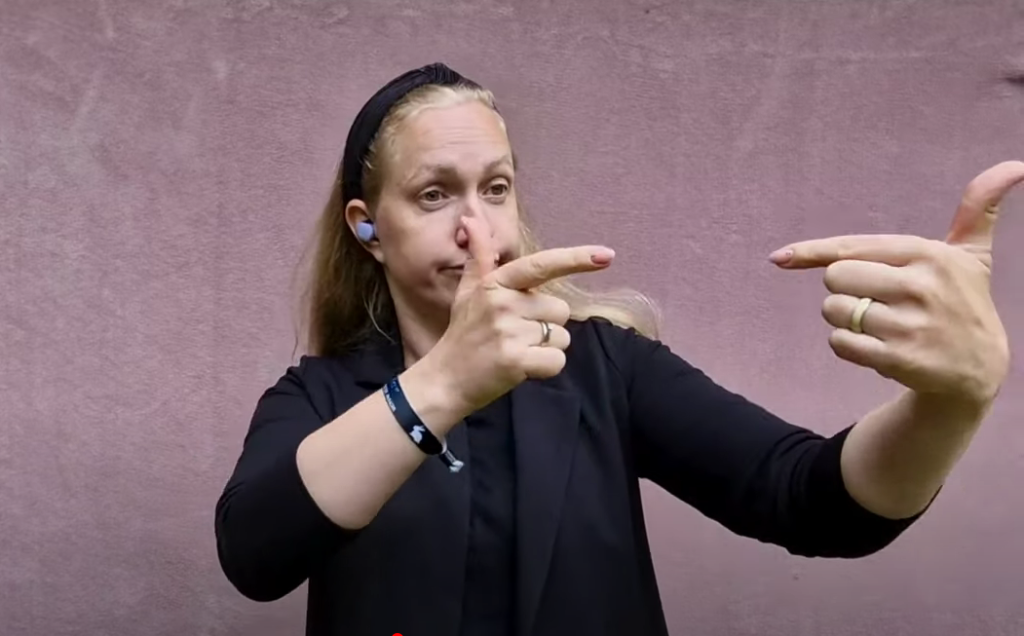 Sandra Kaurimaa viiplemas.png